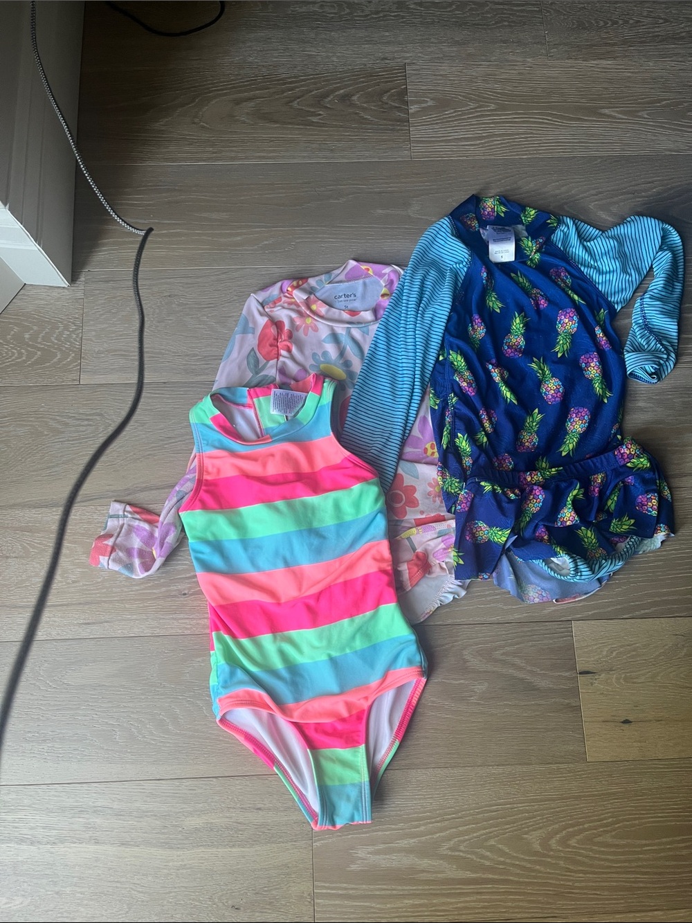Three girls swimsuits - 4/5-5